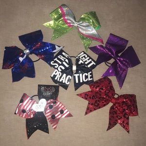 CUSTOM CHEER BOWS